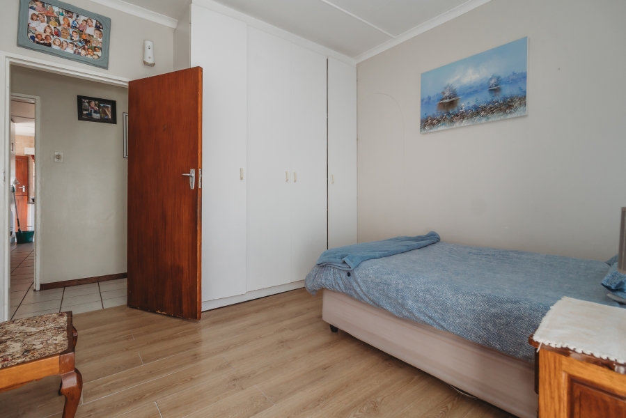 4 Bedroom Property for Sale in Bodorp Western Cape